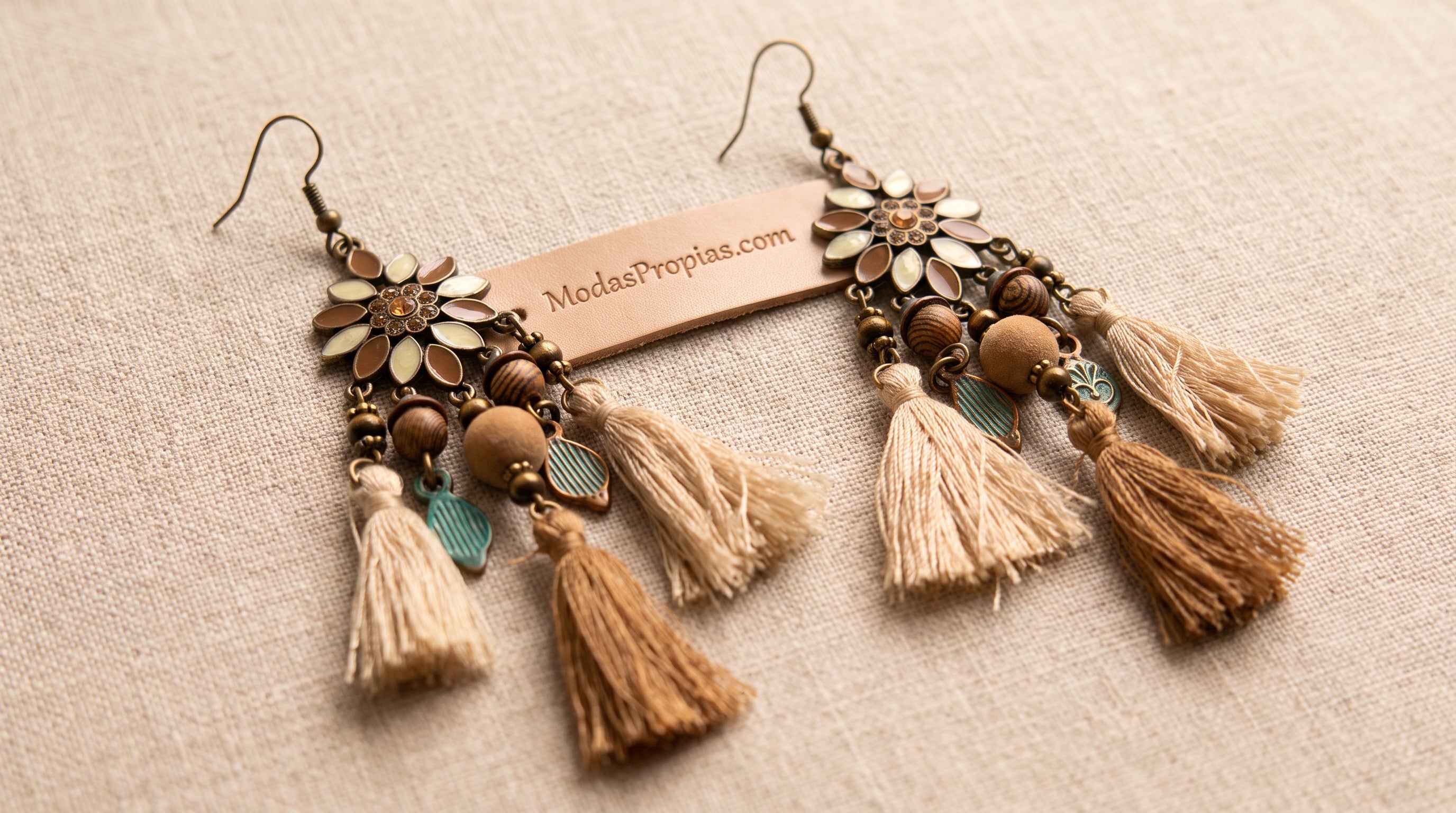 Pendientes Largos de Hilo con Flor | Estilo Artesanal Boho