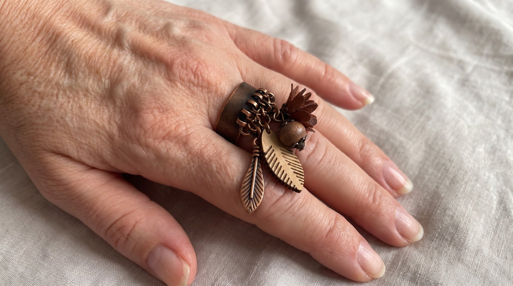 Anillo Bronce Ajustable Flores y Hojas | Naturaleza en tu mano