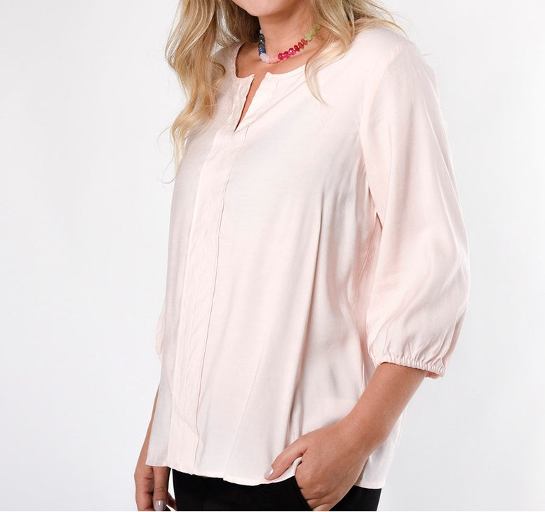 Blusa Rosa Ultra Fresca para un Look Impecable