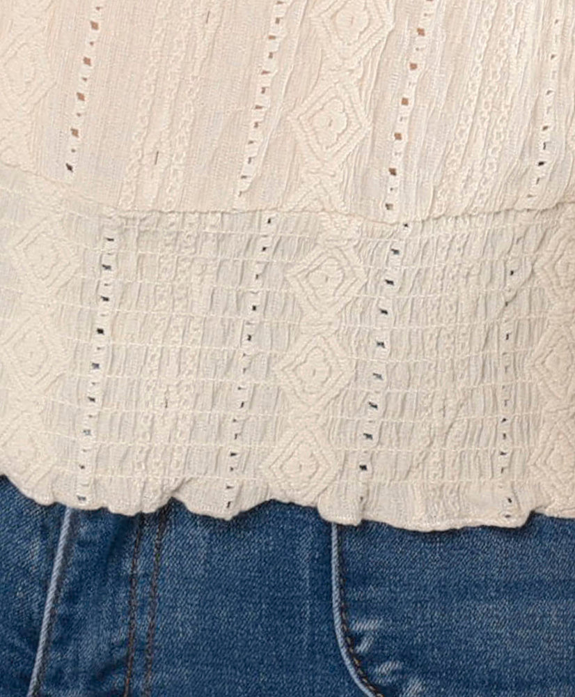 Blusa Beige Fresca: Elegancia que Combina con Todo