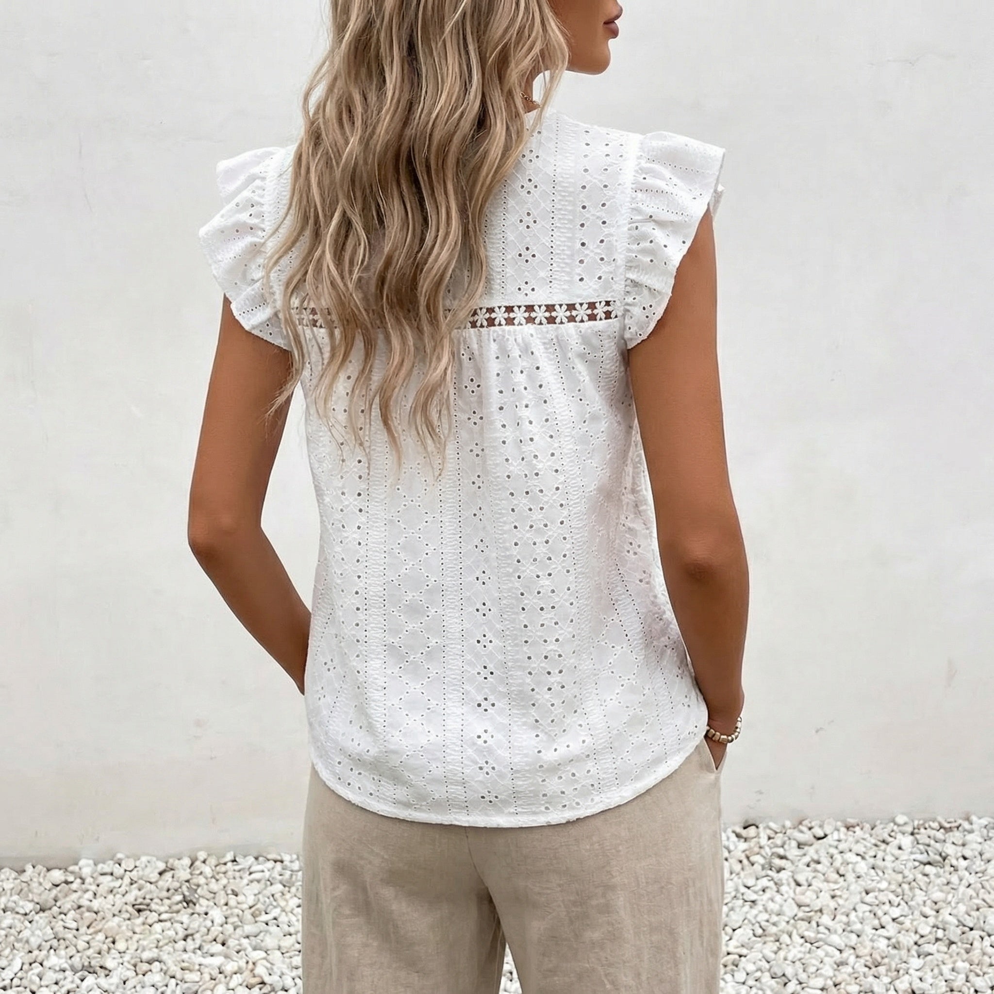 Blusa Blanca de Encaje
