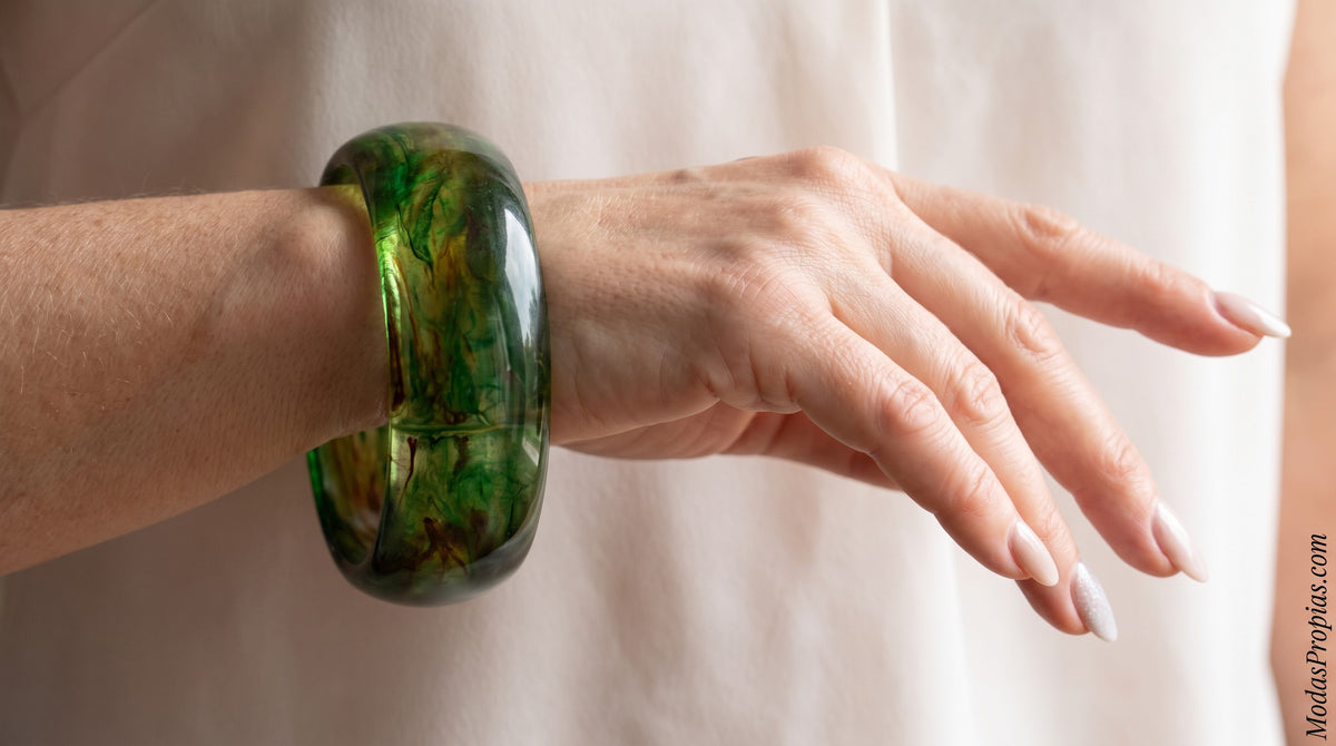 Pulsera Esmeralda | Accesorio Minimalista para Mujer