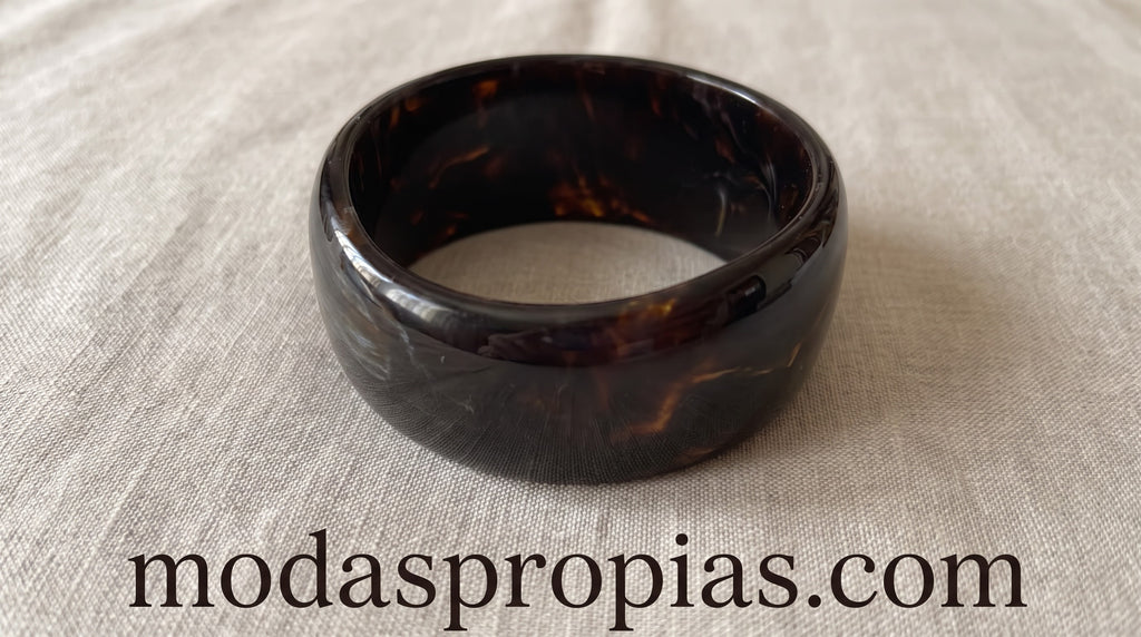 Pulsera marron oscuro