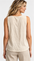 Blusa beige con espalda lisa y cerrada