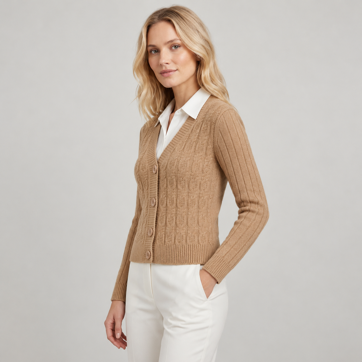 Cárdigan Beige — lado