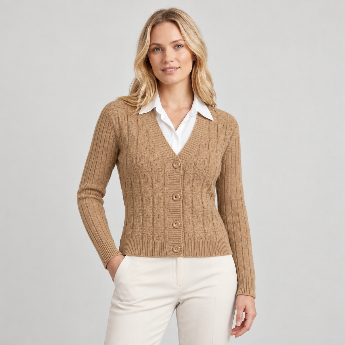 Cárdigan Beige — frente