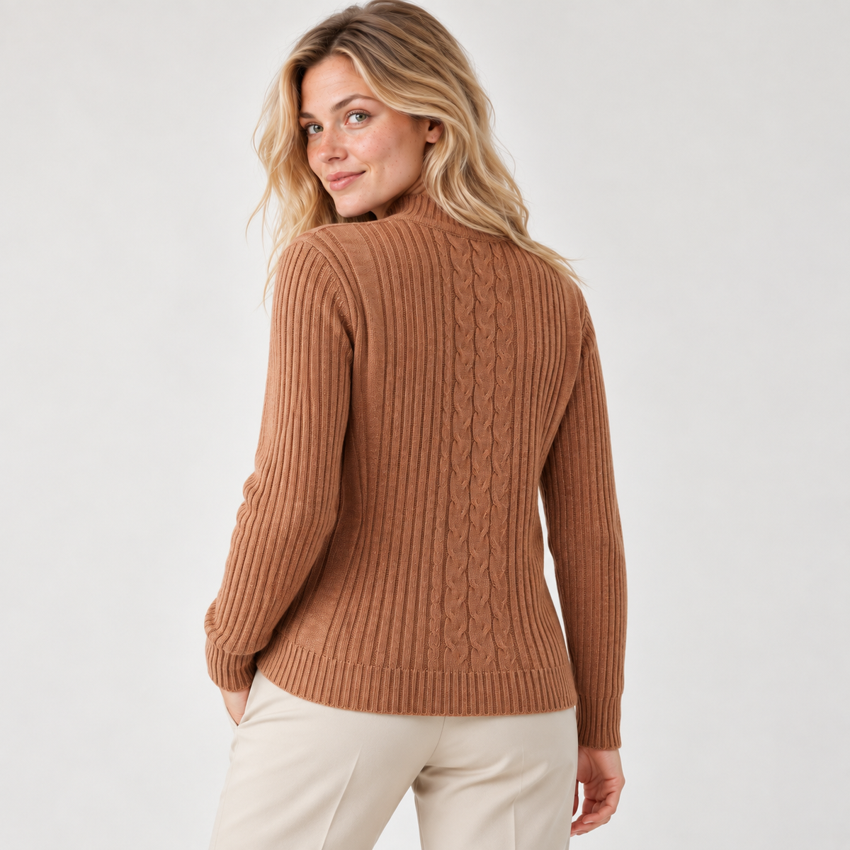 Sweater largo tejido stretch marron, vista posterior