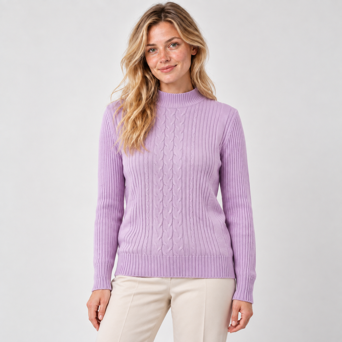 Sweater largo tejido stretch purpura, vista frontal, modelo natural