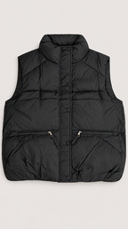 Parka acolchada negra sin mangas — producto solo, vista frontal
