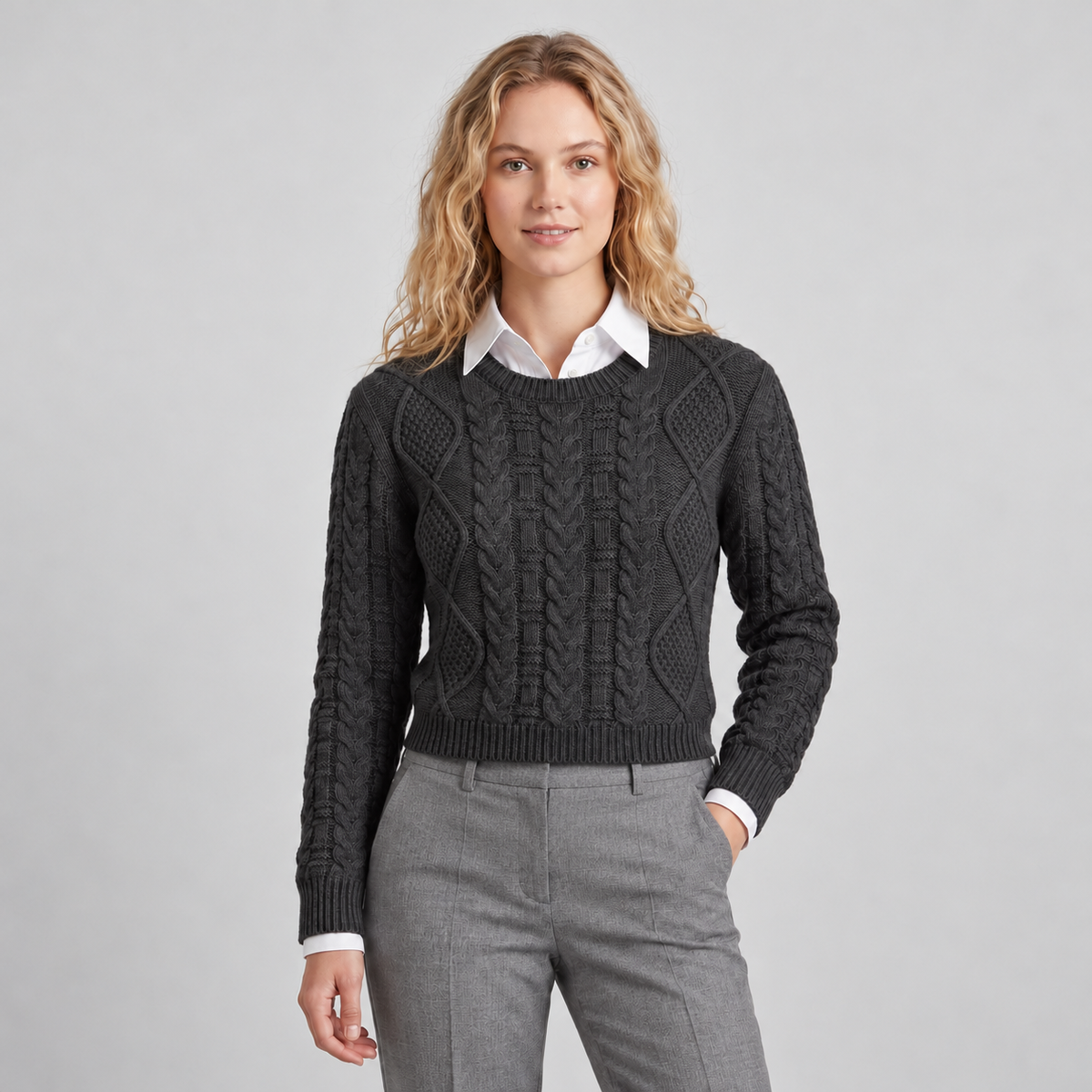 Sweater cuello redondo Negro — frente