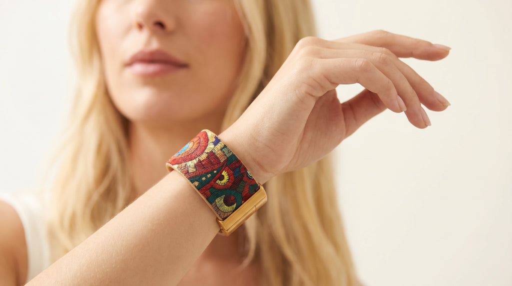 Pulsera Étnica Artesanal – Colores Vibrantes y Estilo Único