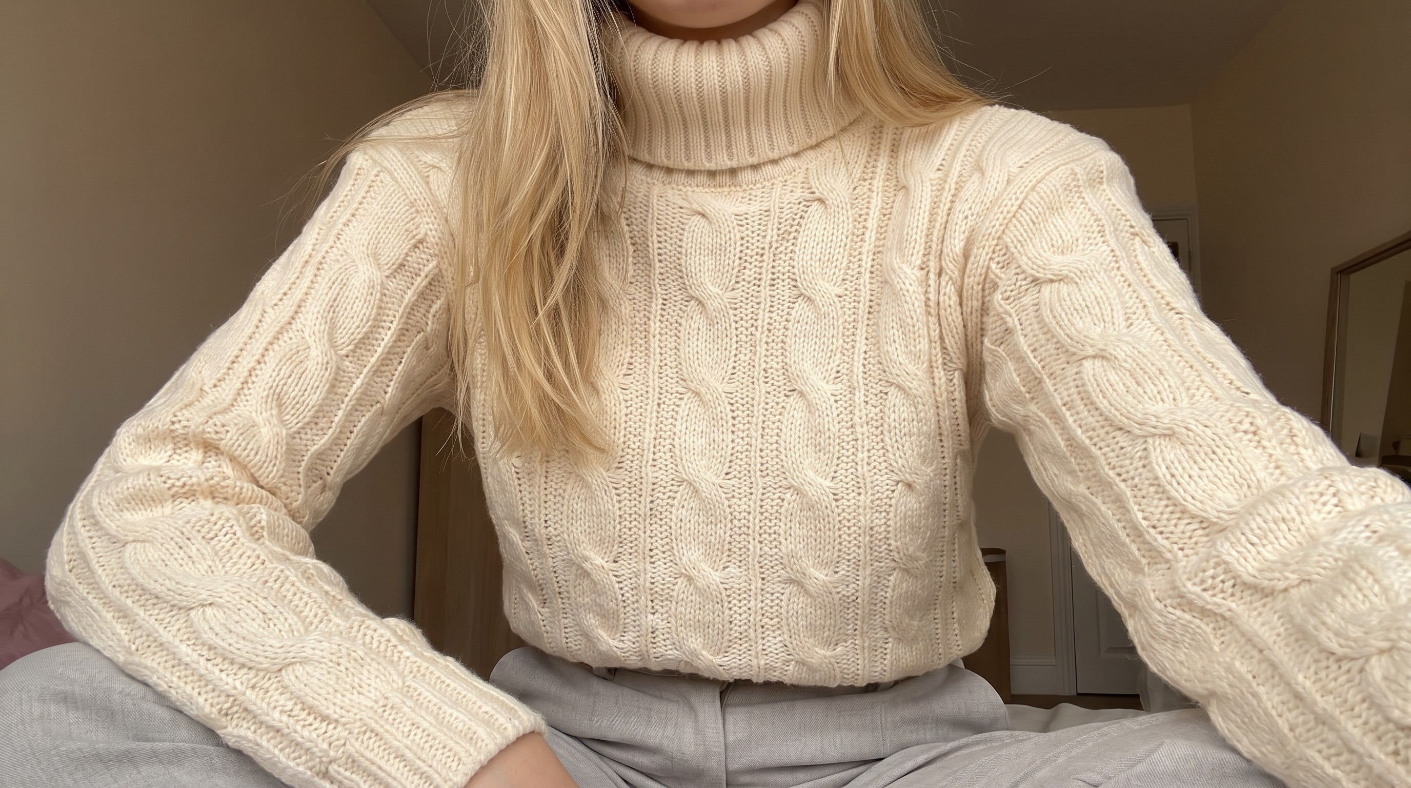 Sweater Cuello de Tortuga Ancho — Abrigo con carácter
